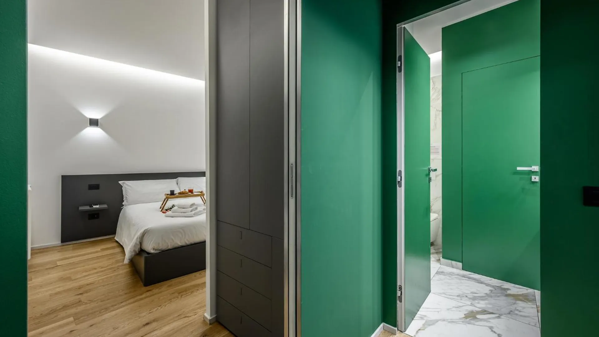 Deluxe Apartment In Brera-Duomo, Near Metro Milan